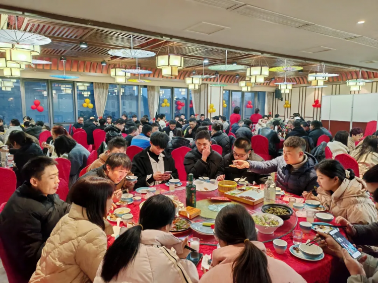 2023圓滿收官丨羅克光電年終活動